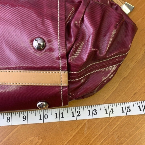 TOD'S Shoulder Hand Bag Purple Maroon PVC Leather Brown Accents Purse Pocketbook - Picture 15 of 16